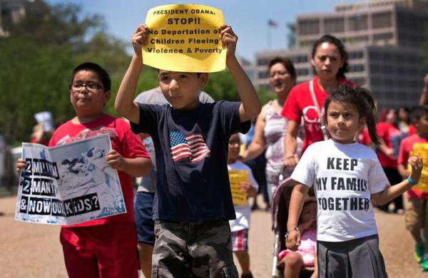 ImmigrantChildren-Center-for-Human-Rights-700x455