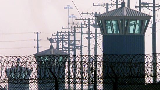 la-me-pc-california-prison-race-settlement-201-001