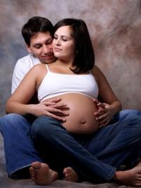 prenatal-couple-big-SS-202x269