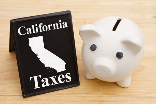 CalEITC 101: Expanded State Tax Credit Puts Cash into the Pockets of California’s Most Vulnerable Transition-Age Youth